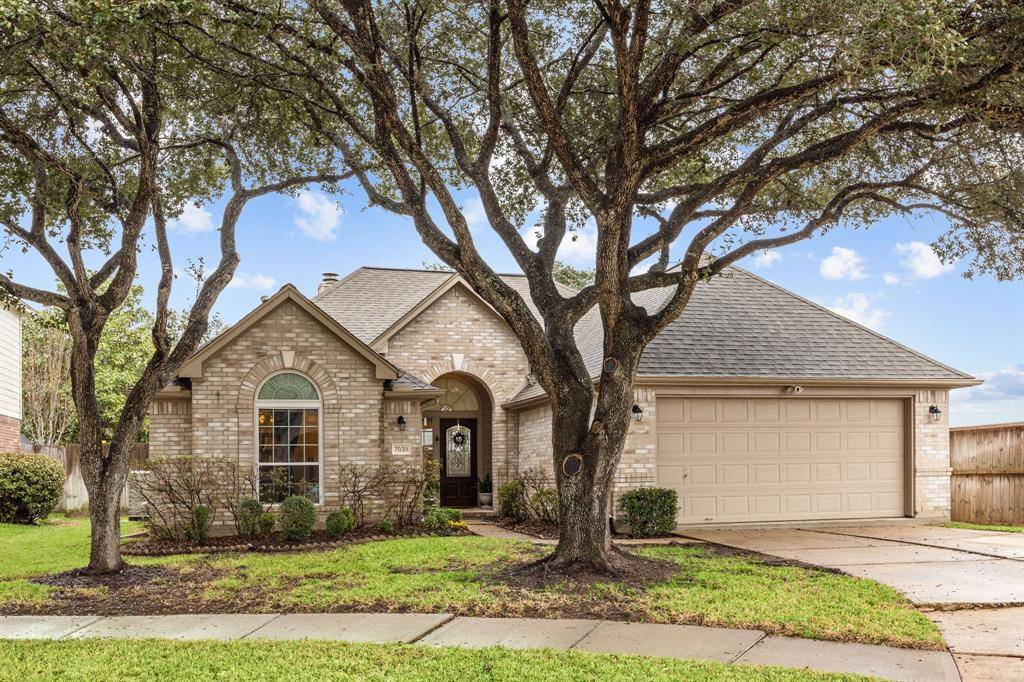 Richmond, TX 77407,7039 Clustering Oak CT