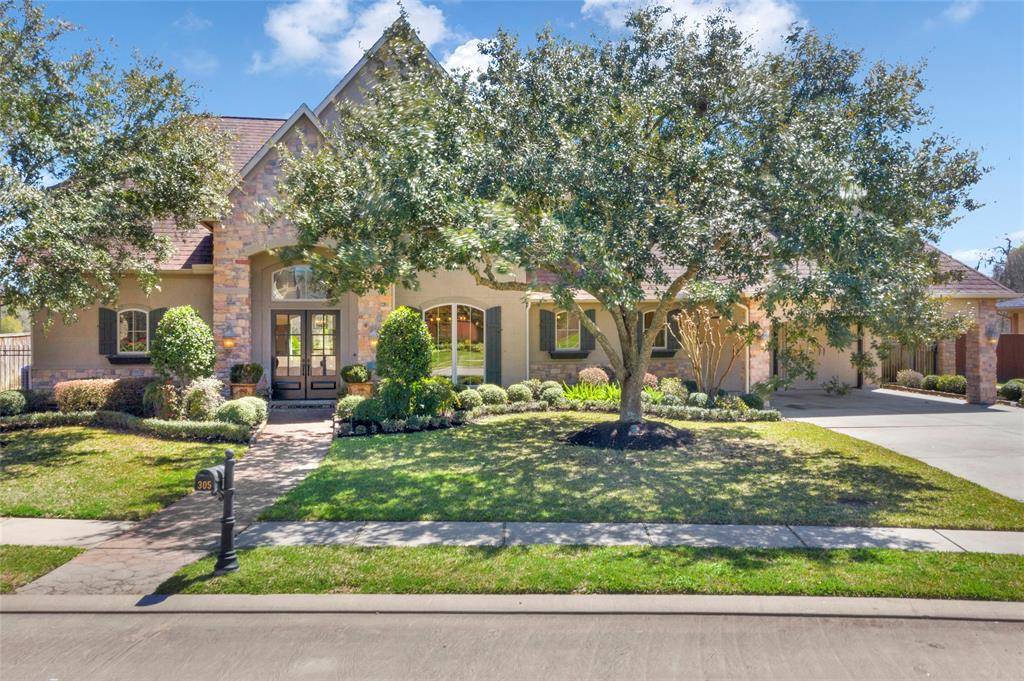 Friendswood, TX 77546,305 Hunters LN