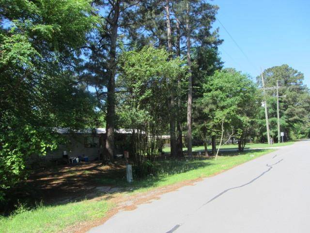 Riverside, TX 77320,84 Lake RD
