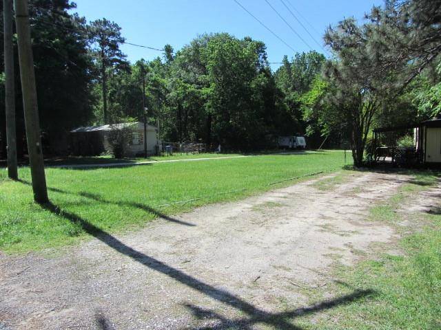 Riverside, TX 77320,84 Lake RD