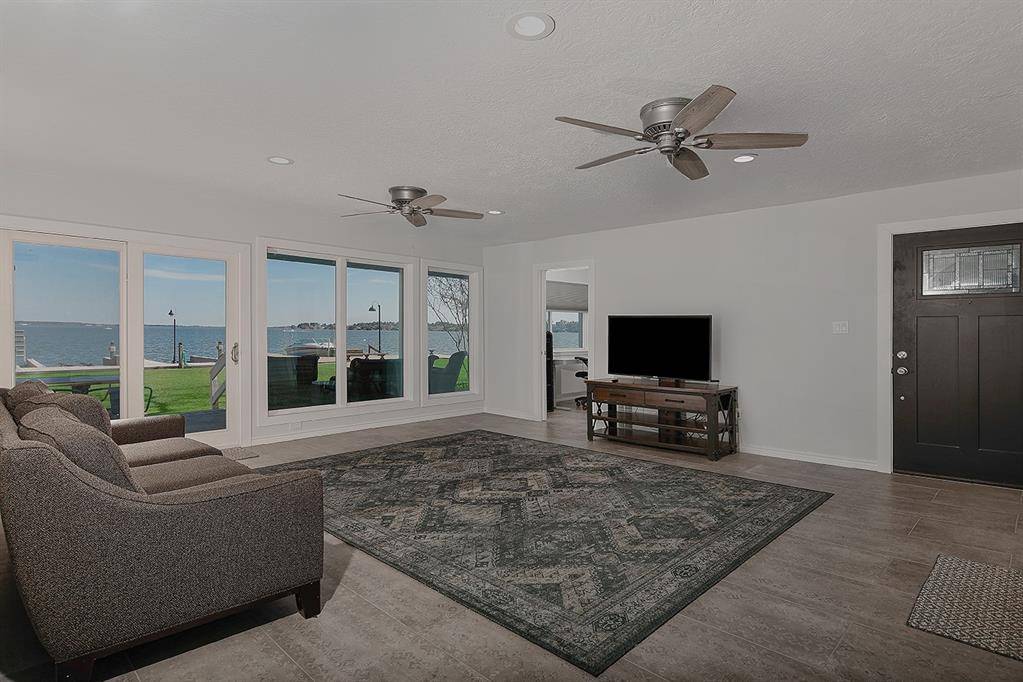 Montgomery, TX 77356,11403 Twain DR