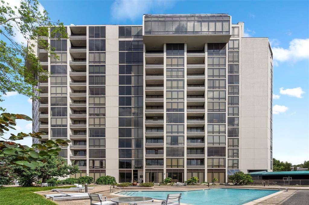 Houston, TX 77057,1111 Bering DR #805
