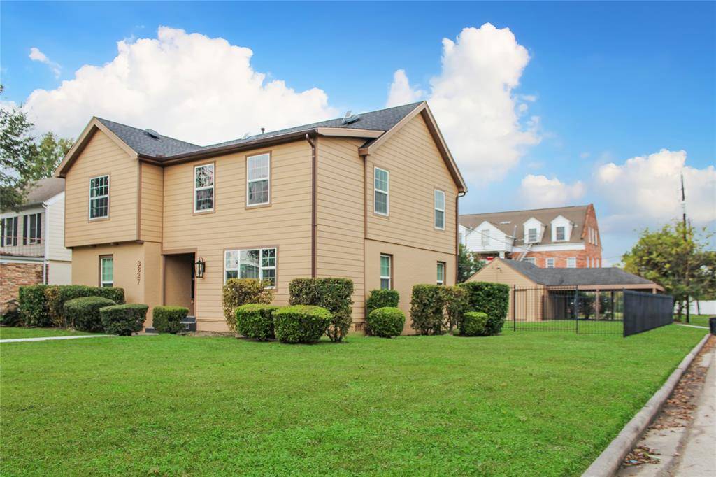 Houston, TX 77021,3827 Julius LN