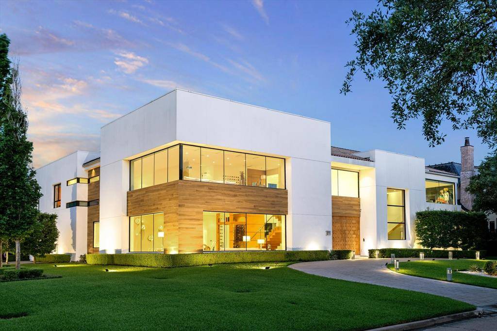 Houston, TX 77057,311 Brown Saddle ST