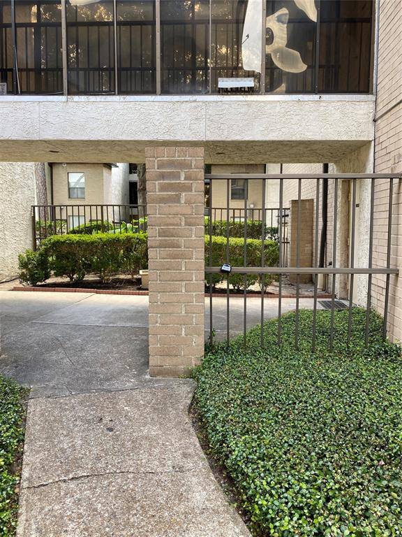 Houston, TX 77054,8427 Hearth DR #6