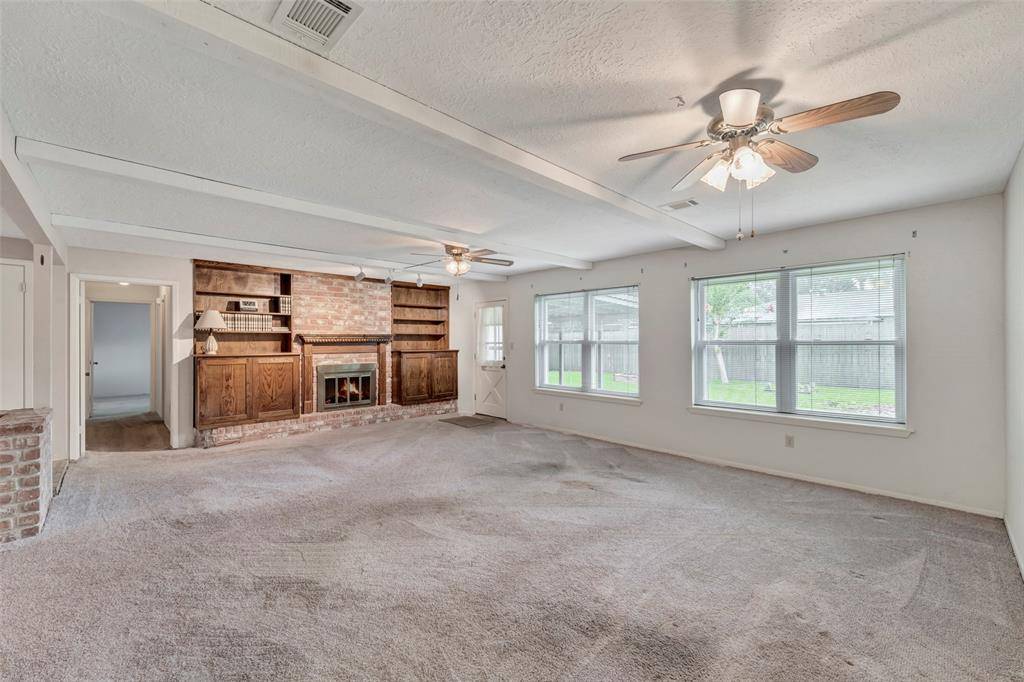 Friendswood, TX 77546,16414 Tibet RD