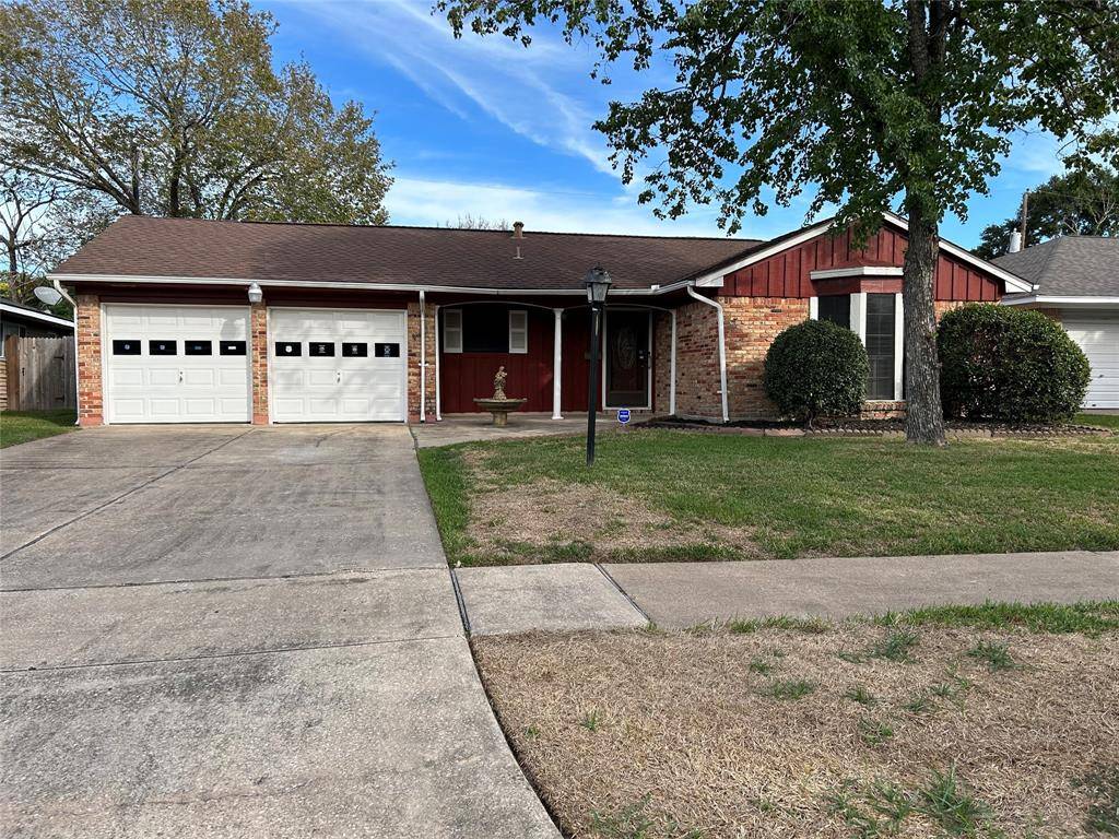 Pasadena, TX 77502,2403 Raspberry LN