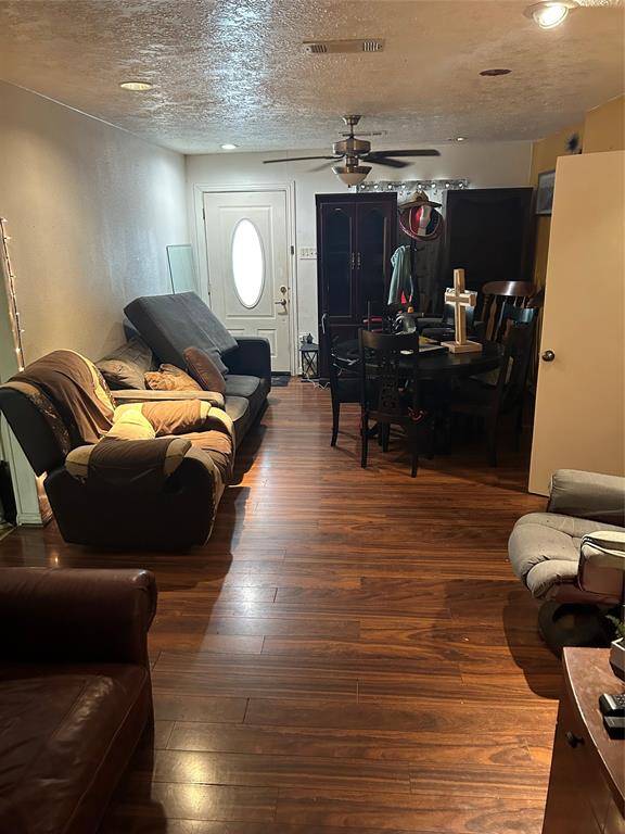 Houston, TX 77021,4512 Kingsbury ST
