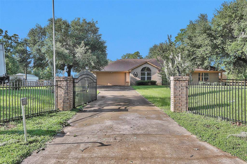 Plantersville, TX 77363,8424 CR 202