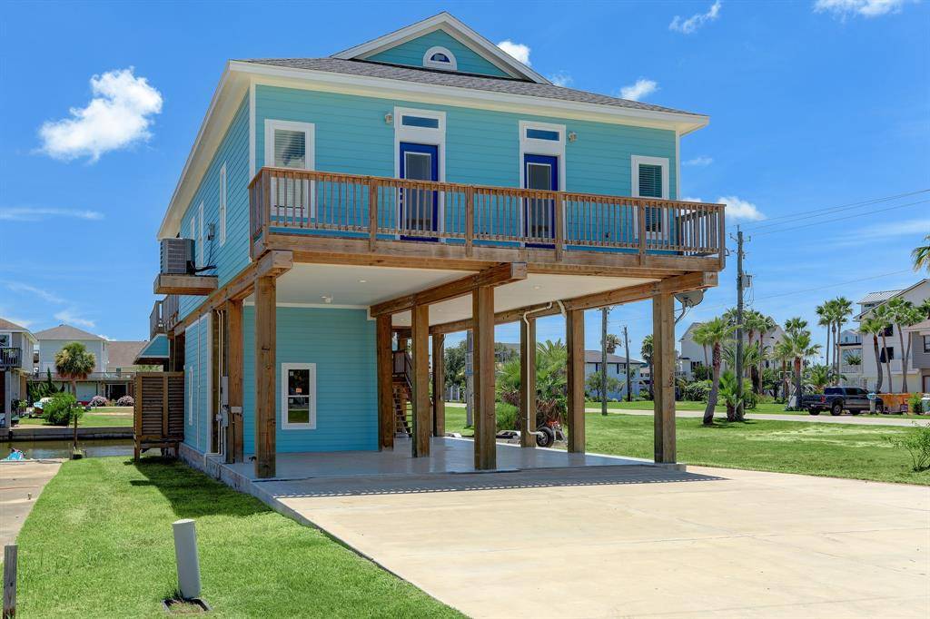 Tiki Island, TX 77554,302 Neptune CIR