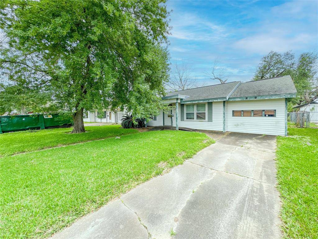 Texas City, TX 77590,1421 5th AVE N
