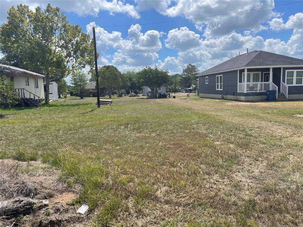 Hempstead, TX 77445,1216 22nd ST