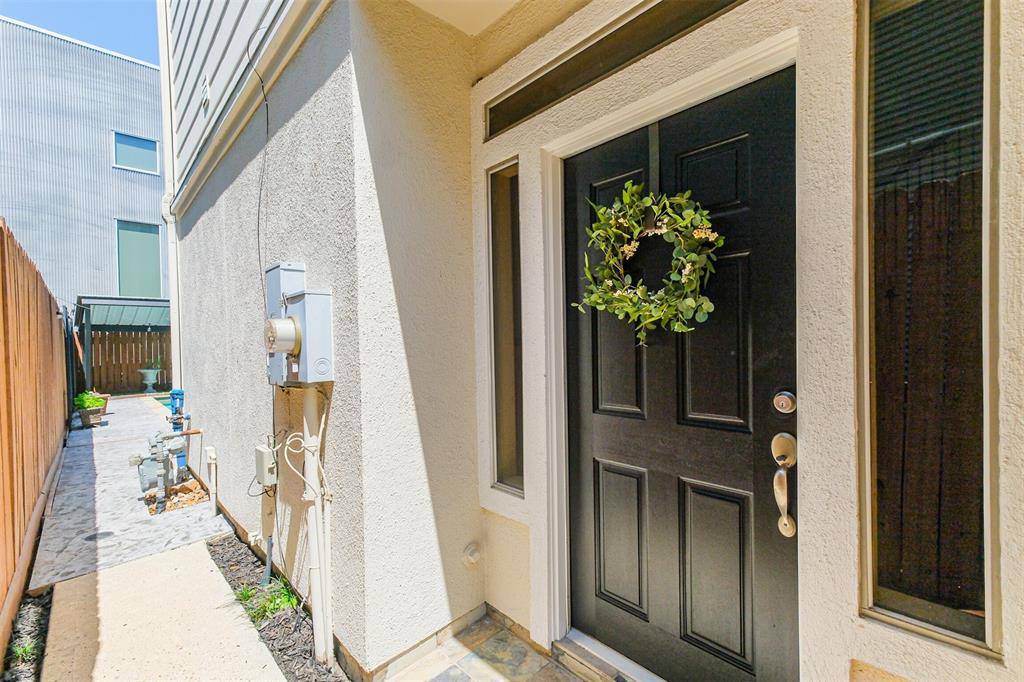 Houston, TX 77007,701 Asbury ST