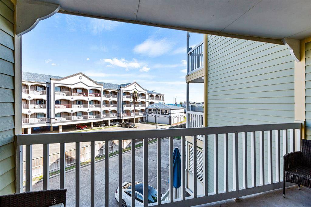 Galveston, TX 77551,6300 Seawall BLVD #3225