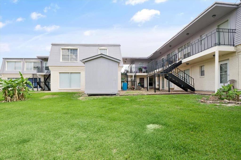 Houston, TX 77092,4910 Saxon DR #12