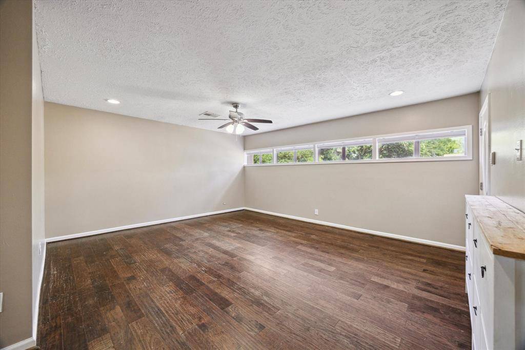 Houston, TX 77092,5847 Bitternut DR