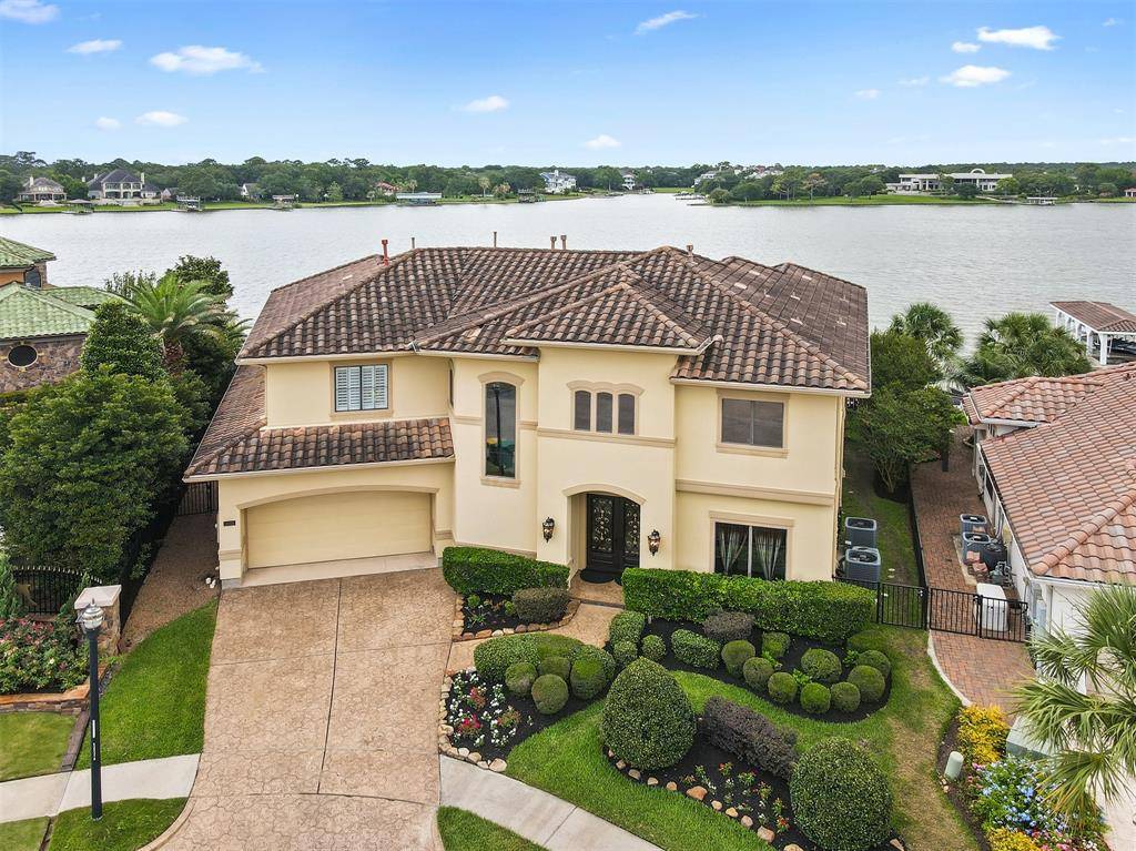 Seabrook, TX 77586,3045 S Island DR