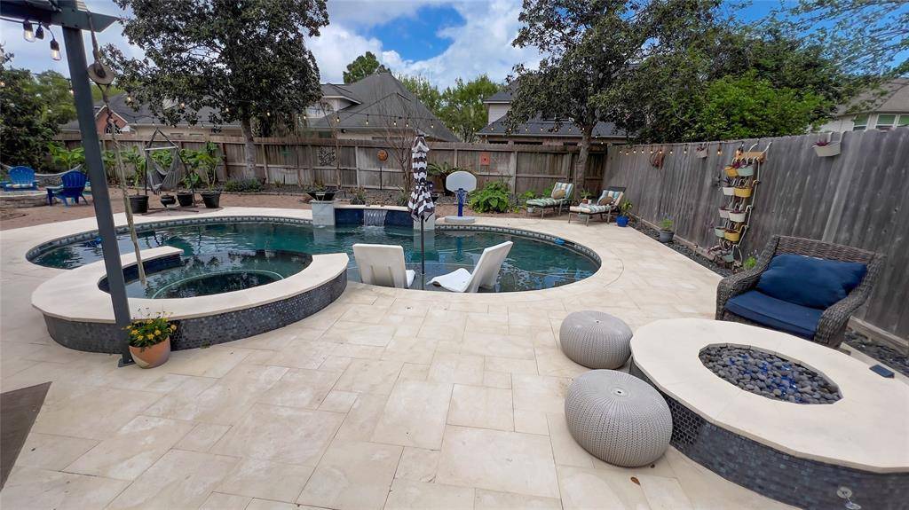 Houston, TX 77059,4311 Towering Oak CT