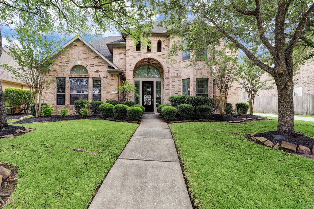 Houston, TX 77044,15811 Tremout Hollow LN