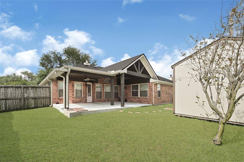 Pearland, TX 77581,2002 Tower Bridge RD