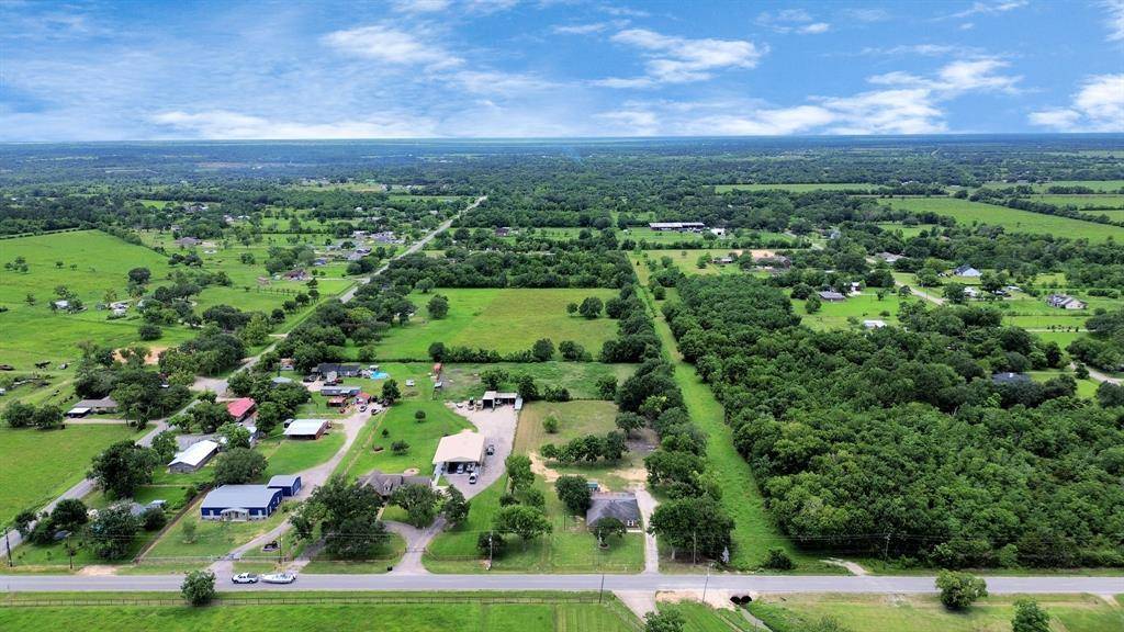 Alvin, TX 77511,12902 County Road 283