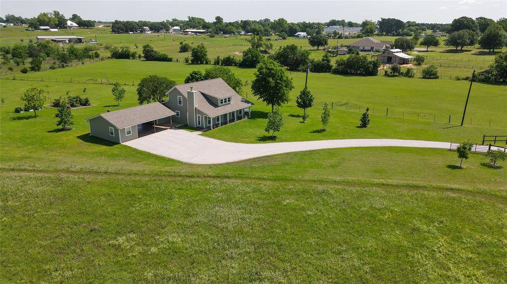 Brenham, TX 77833,12505 New Wehdem RD