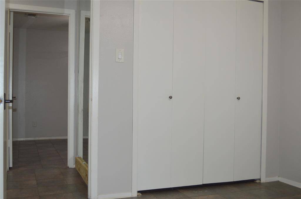 Spring, TX 77386,106 E  Wavy Oak Cir