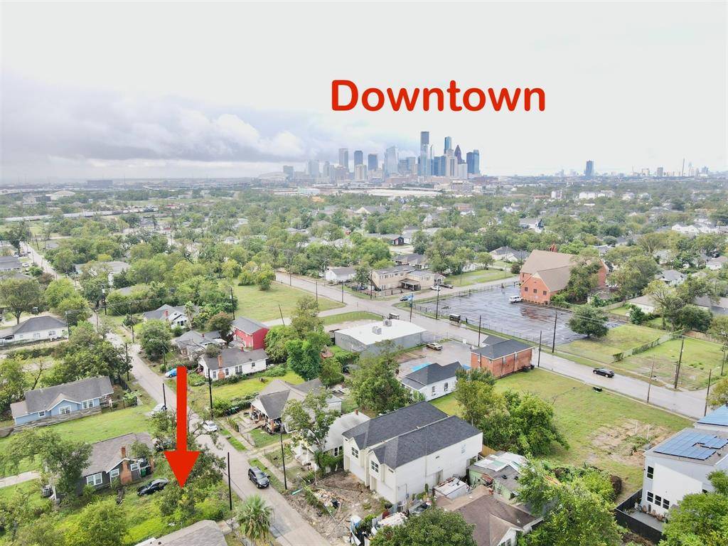 Houston, TX 77026,2210 A Brackenridge ST