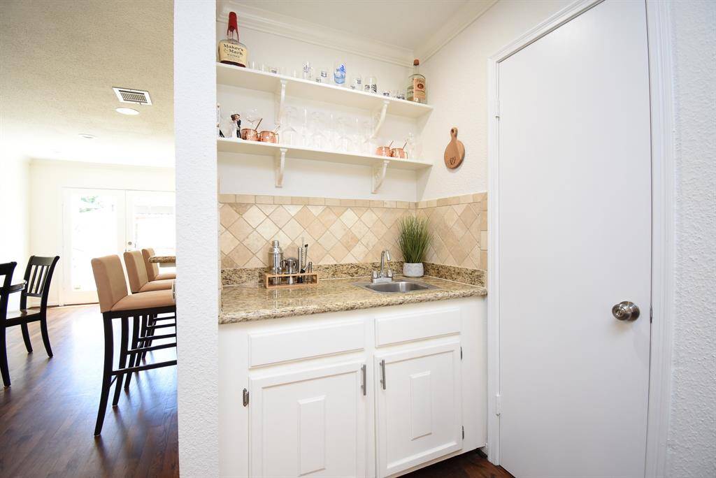 Houston, TX 77057,2507 Bering DR #3