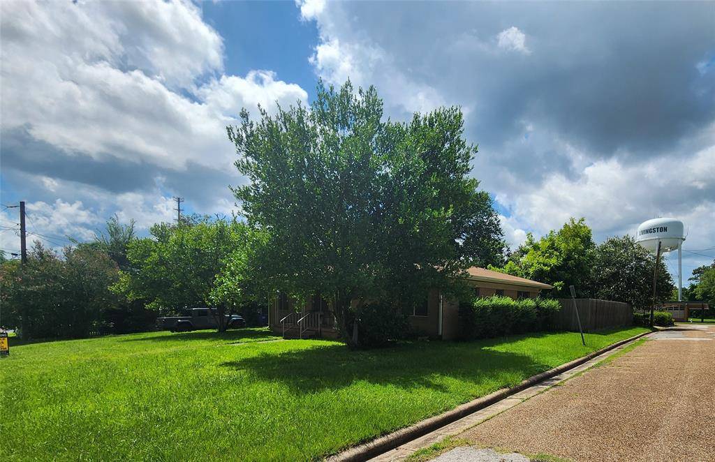Livingston, TX 77351,211 W Sherman ST