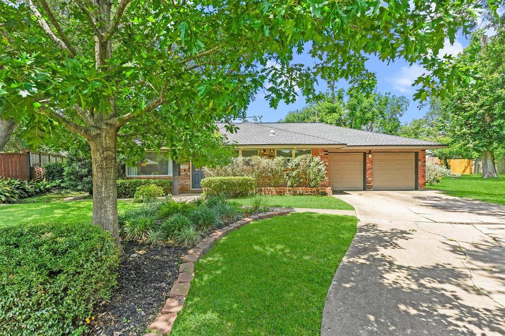 Houston, TX 77043,10438 Brinwood DR