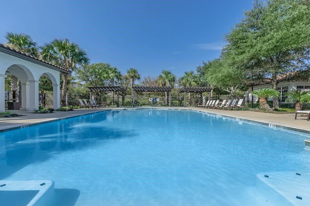 San Antonio, TX 78251,9914 W Military DR #0304