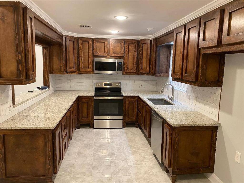 Conroe, TX 77302,10451 N Essex DR