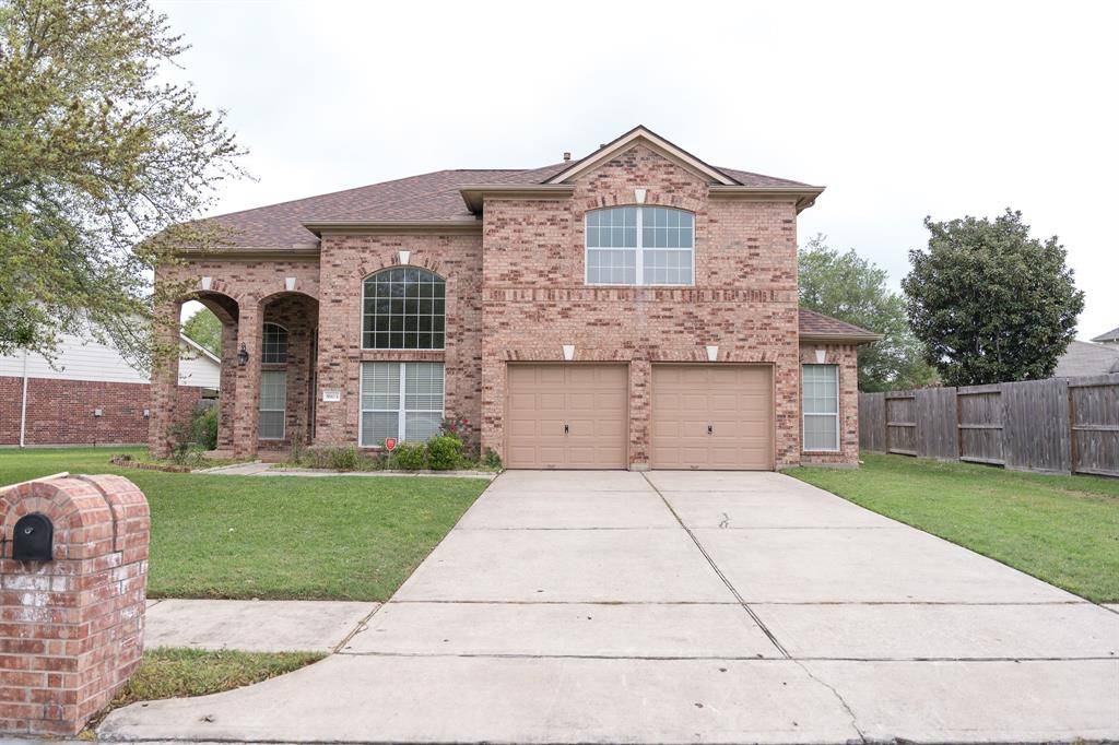 La Porte, TX 77571,9903 King William DR