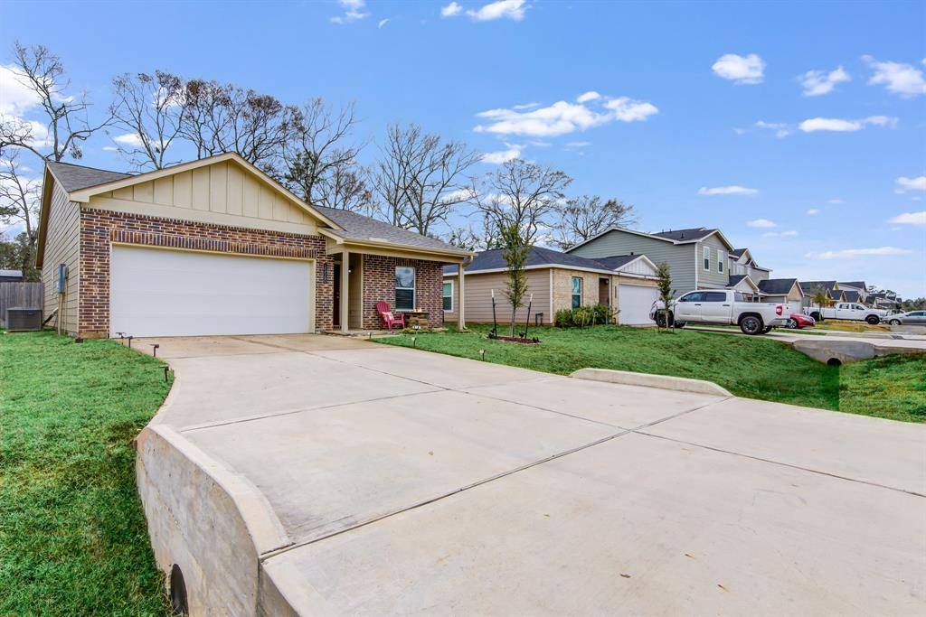 Conroe, TX 77306,15560 Briar Forest DR