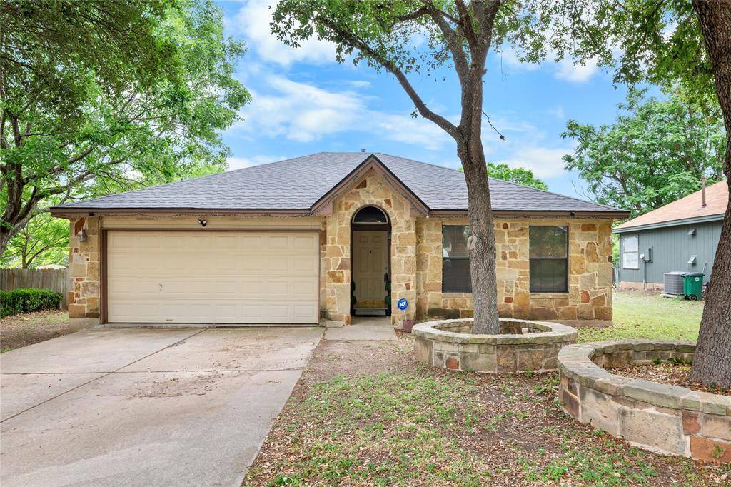 Austin, TX 78744,2403 Lendall LN