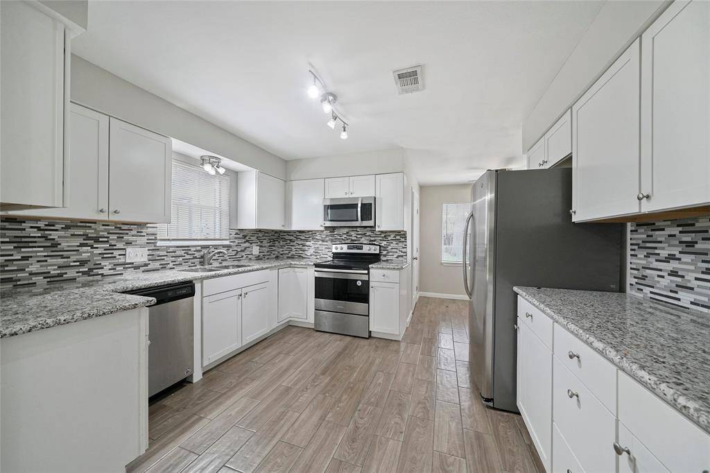 Spring, TX 77373,643 Ames ST