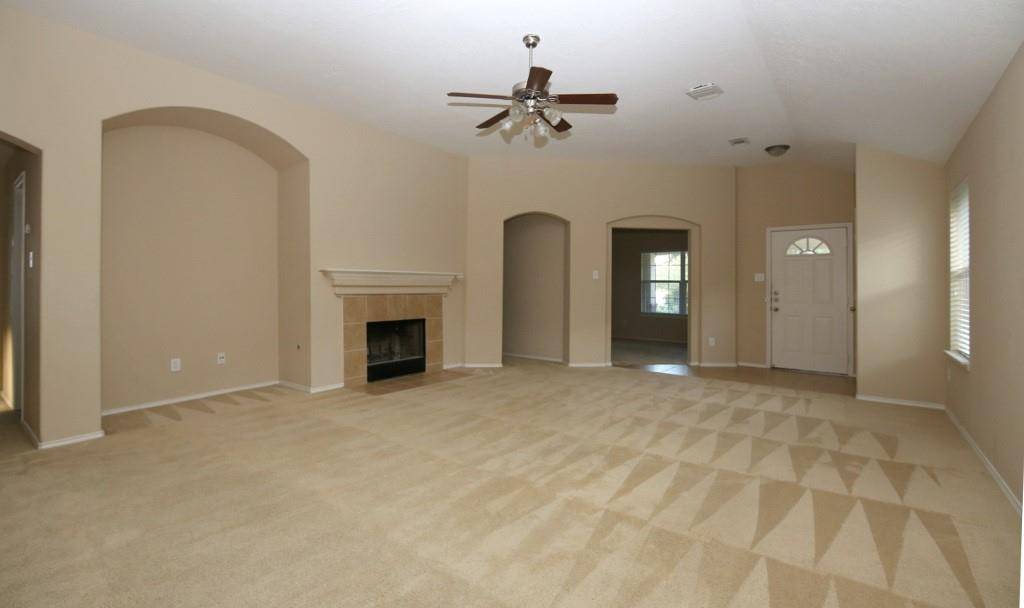 Cypress, TX 77429,14715 Country Rose
