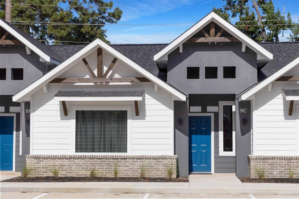 Houston, TX 77070,10317 Lake RD #9