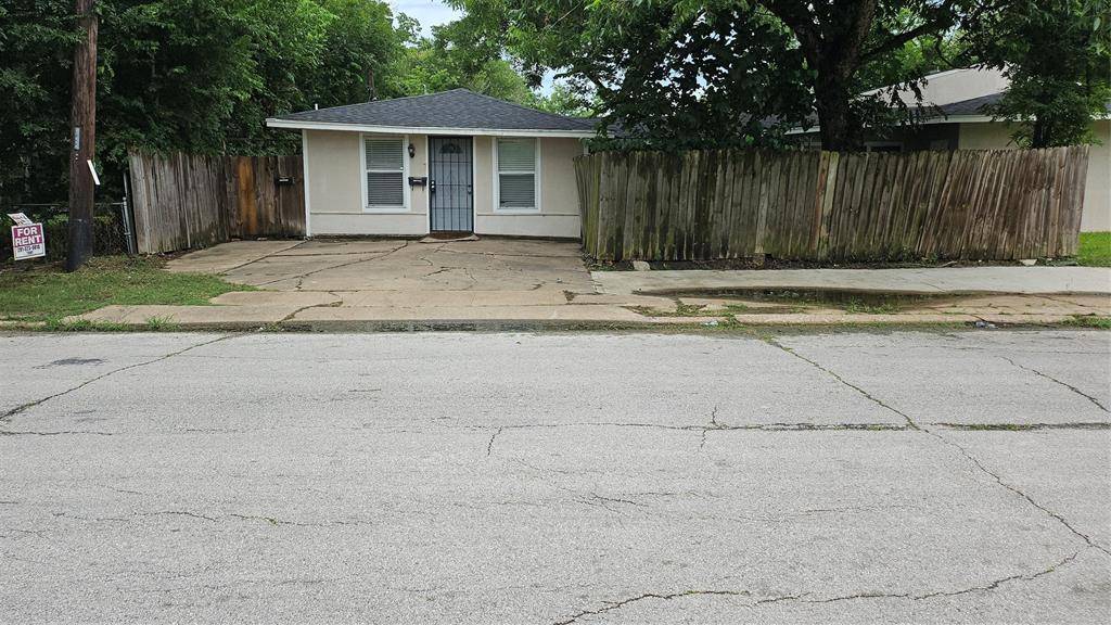Houston, TX 77033,5603 Northridge DR