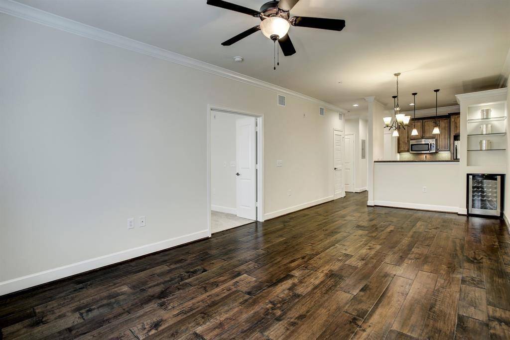 Houston, TX 77030,2203 Dorrington St #108