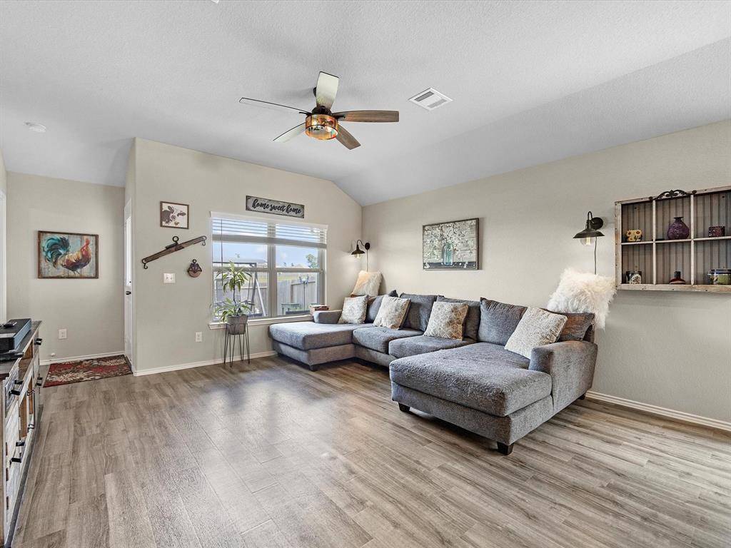 Magnolia, TX 77354,323 Cumberland Forest DR