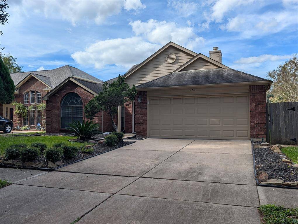 Sugar Land, TX 77479,326 Scarlet Maple DR