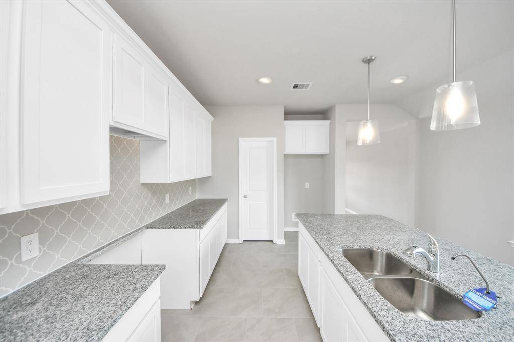 Tomball, TX 77377,20910 Carob Tree LN