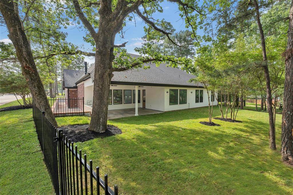 Montgomery, TX 77356,58 Bentwood