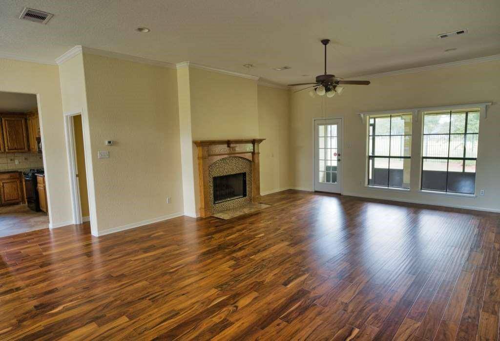 Clute, TX 77531,108 Madison AVE