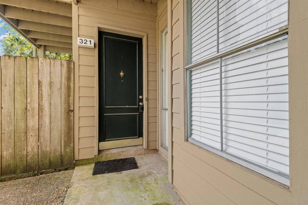 Houston, TX 77063,2100 Tanglewilde ST #321