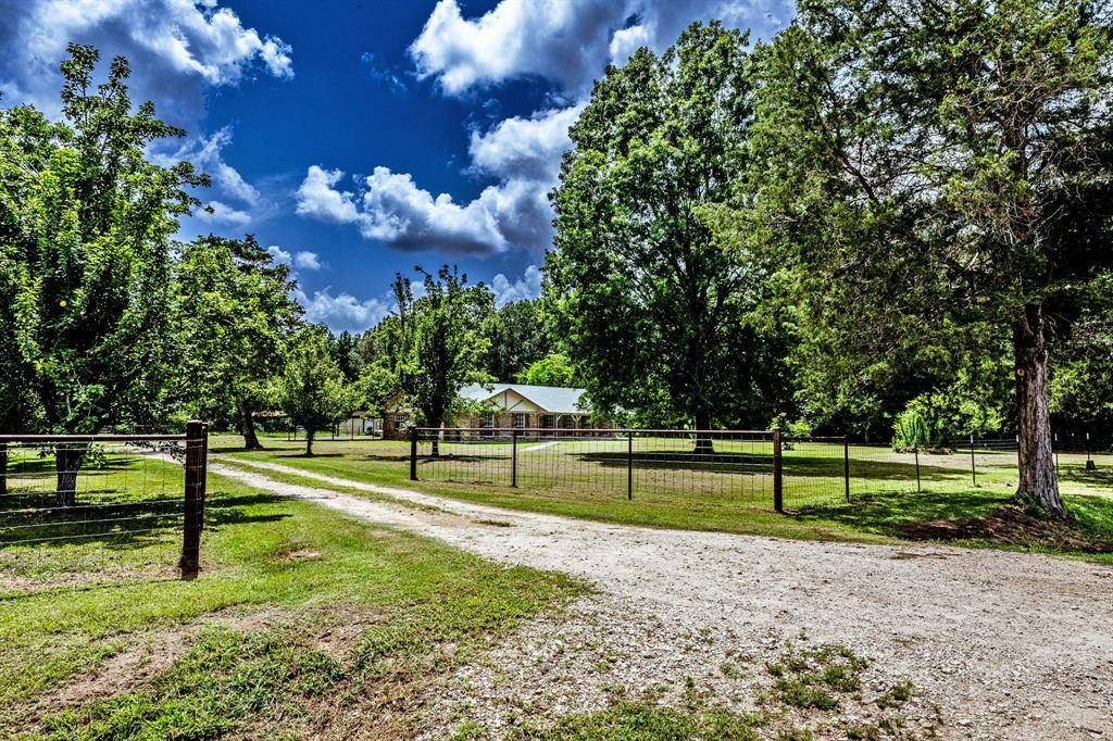 New Waverly, TX 77358,92 Mt Zion RD