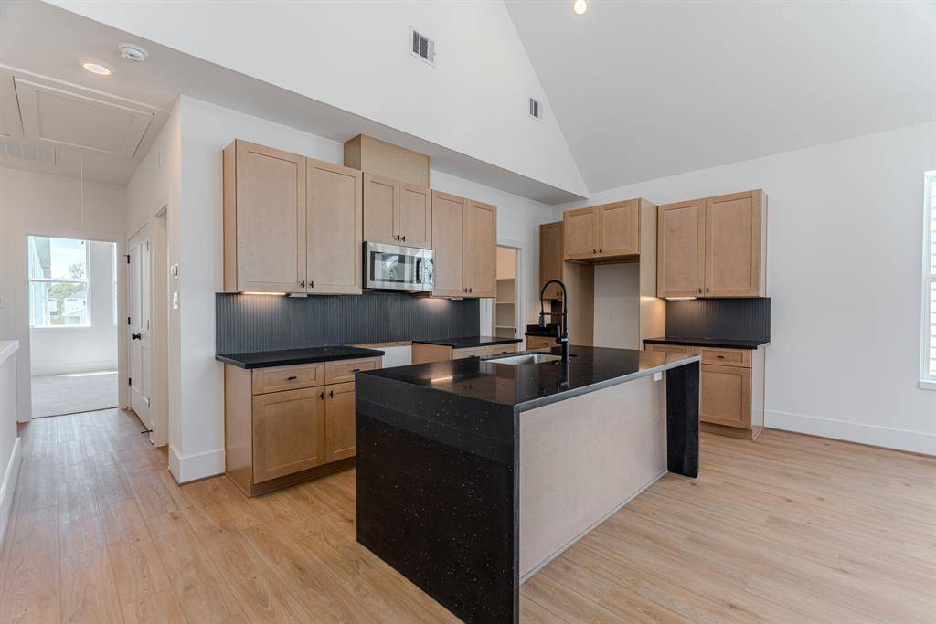Houston, TX 77088,7611 Victory Reserve ST