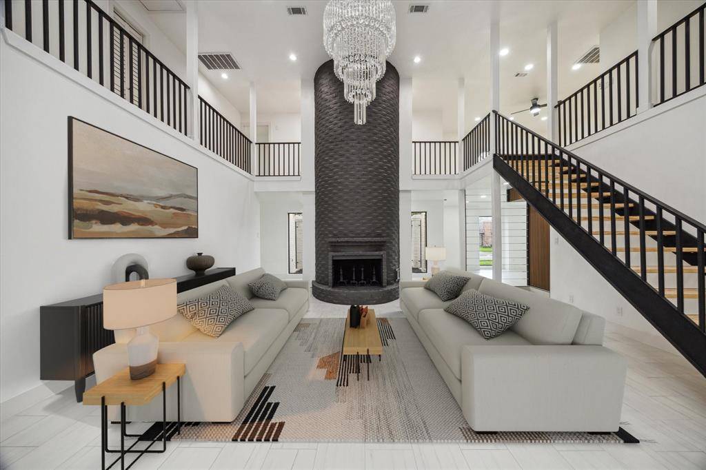 Houston, TX 77071,10715 Braes Bayou Drive